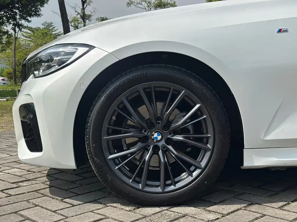 BMW 3 Series — фото 17