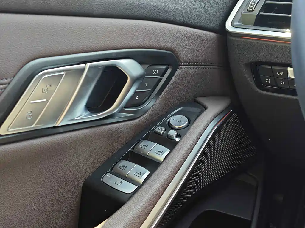 BMW 3 Series — фото 18