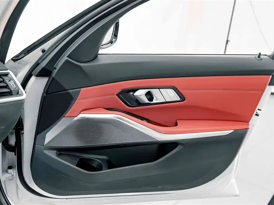 BMW 3 Series — фото 13