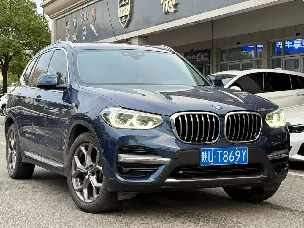 BMW X3 — фото 3