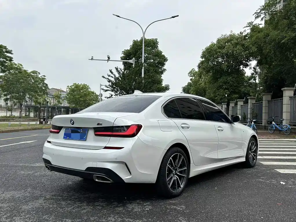BMW 3 Series — фото 4