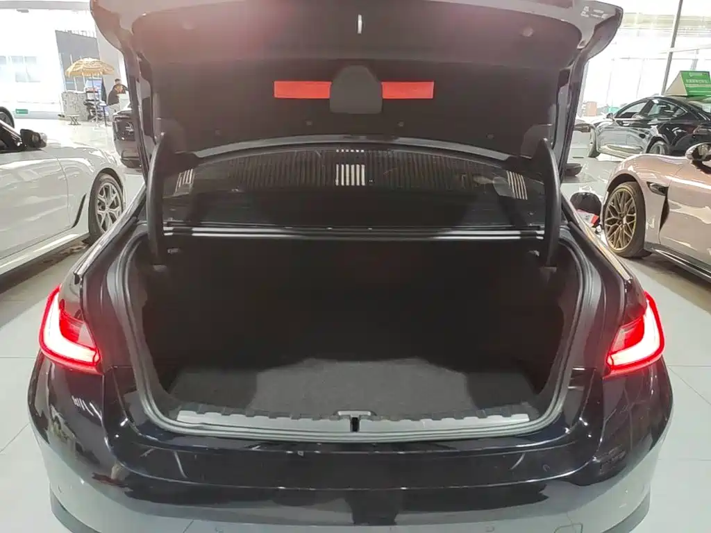 BMW i3 — фото 19