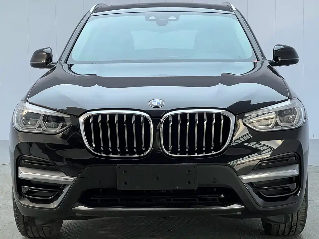 BMW X3 — фото 2