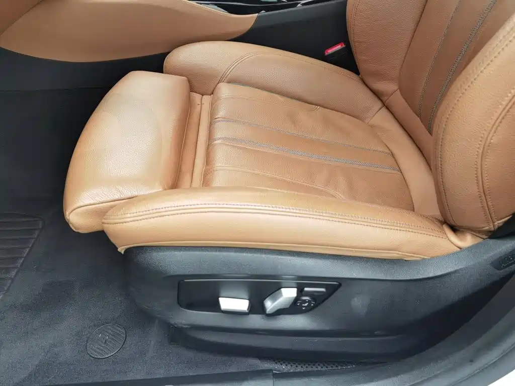 BMW 6 Series GT — фото 20