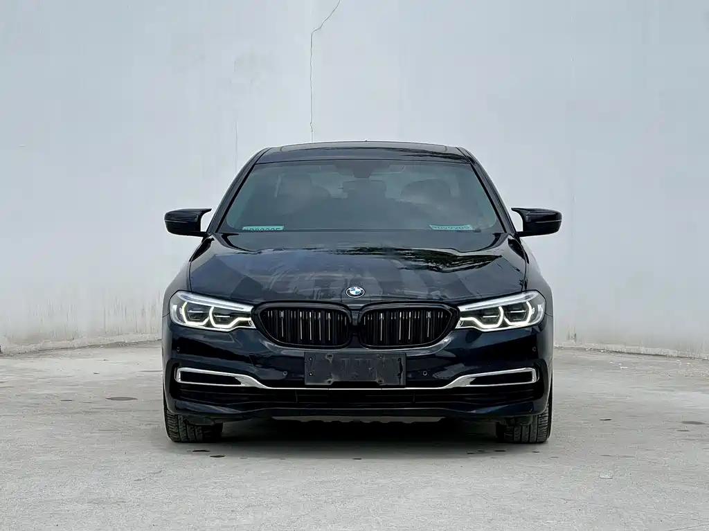 BMW 5 Series — фото 2