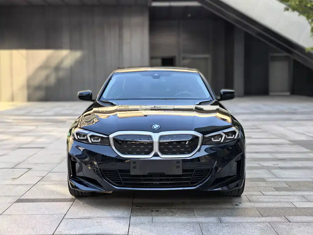 BMW i3 — фото 2