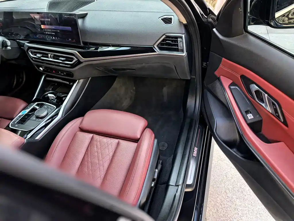 BMW i3 — фото 14