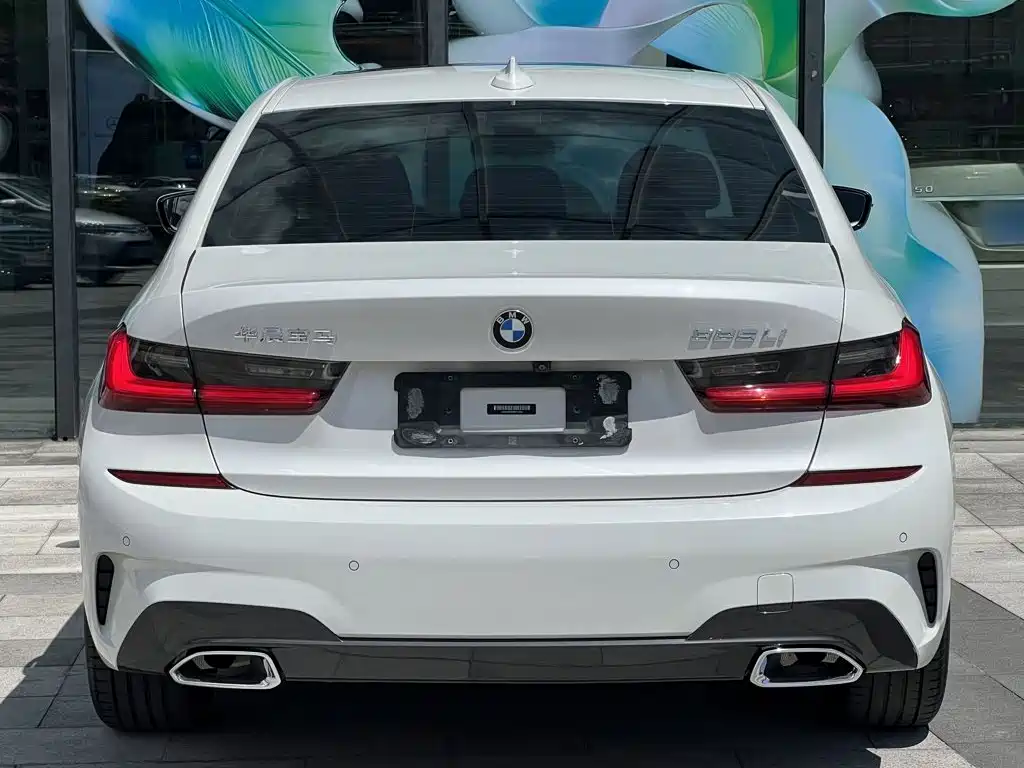 BMW 3 Series — фото 15