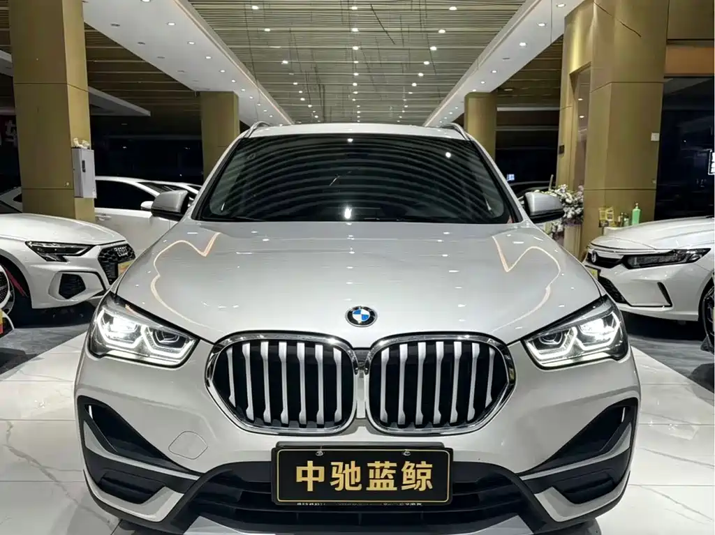 BMW X1 — фото 2