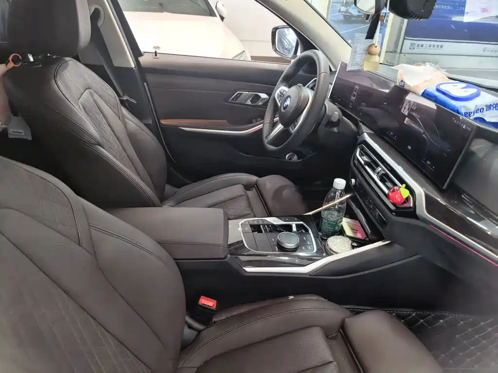 BMW 3 Series — фото 14