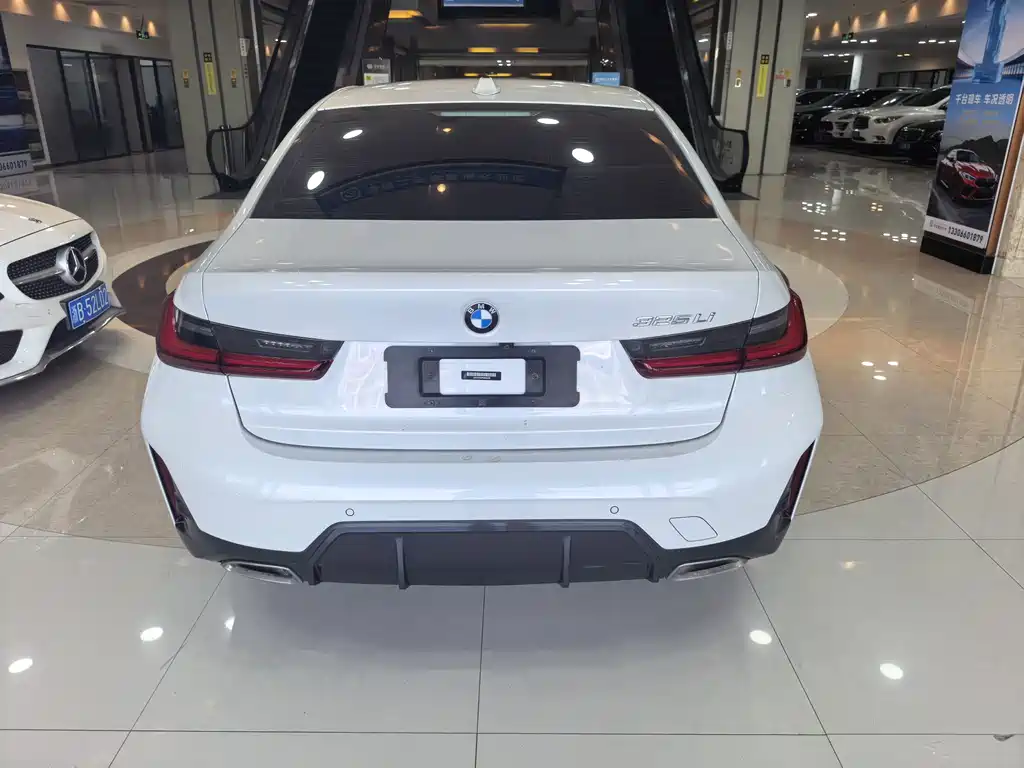 BMW 3 Series — фото 17
