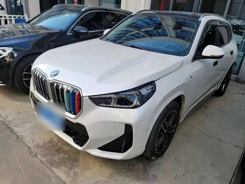 BMW X1 — фото 2