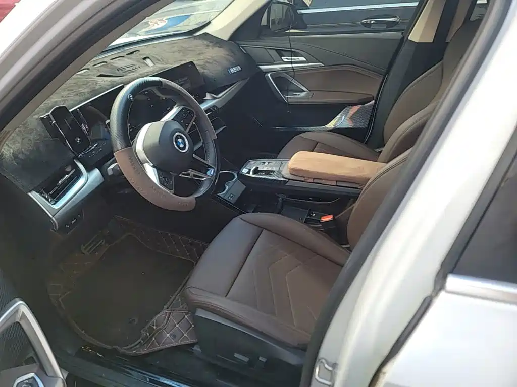 BMW X1 — фото 15