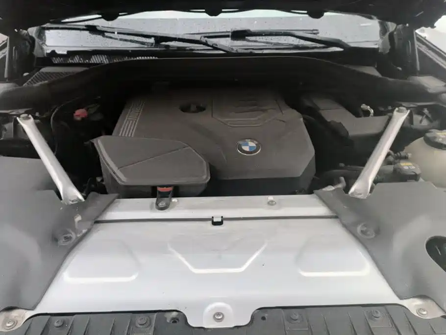 BMW X3 — фото 10