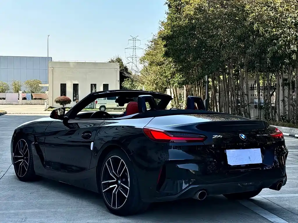 BMW Z4 — фото 11