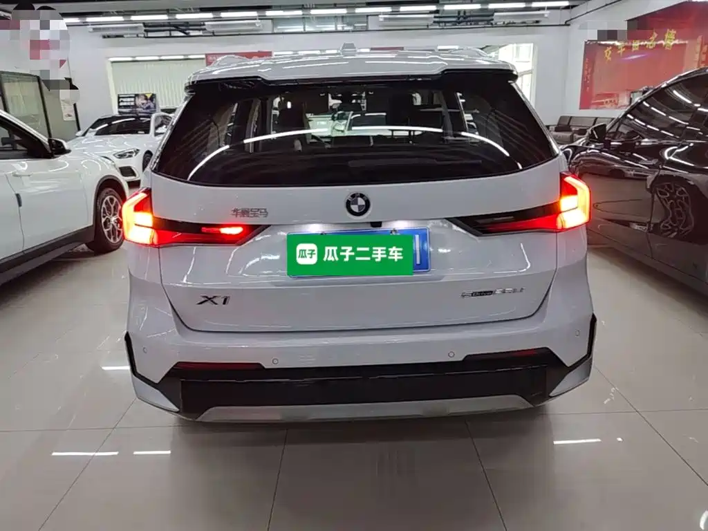 BMW X1 — фото 6