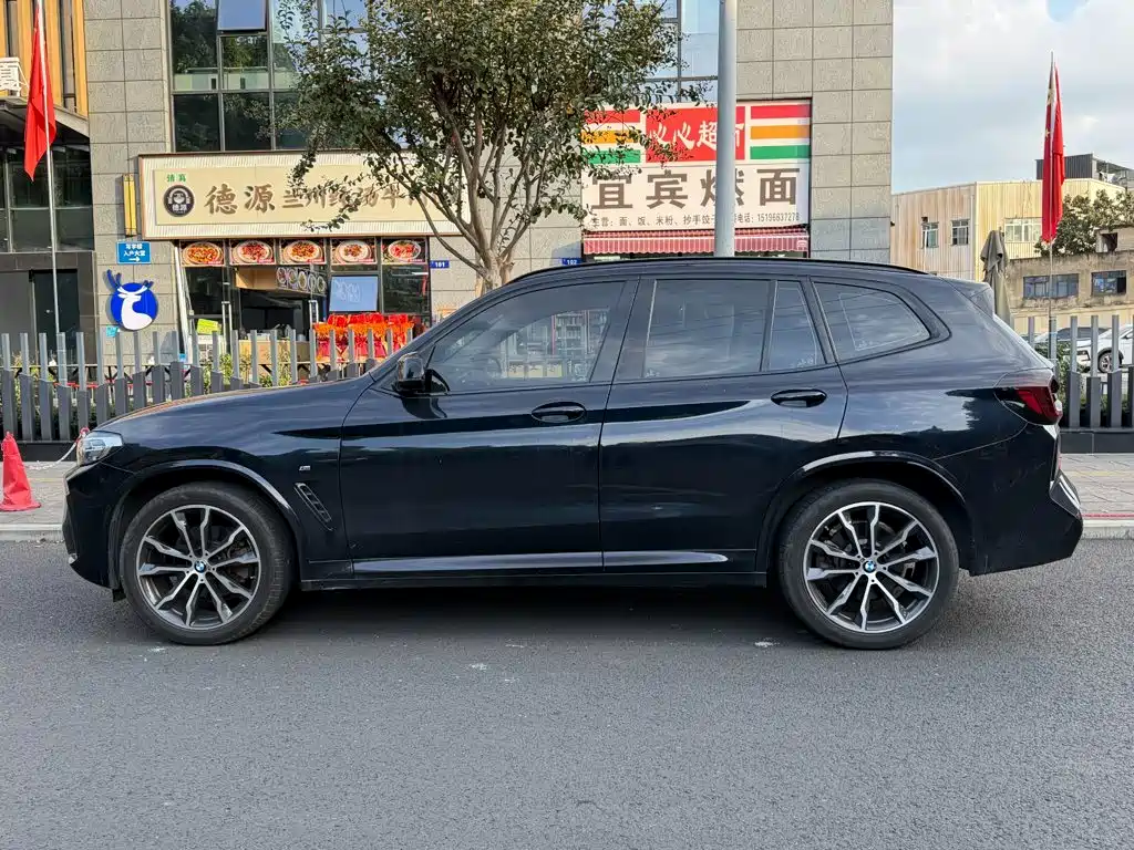 BMW X3 — фото 3