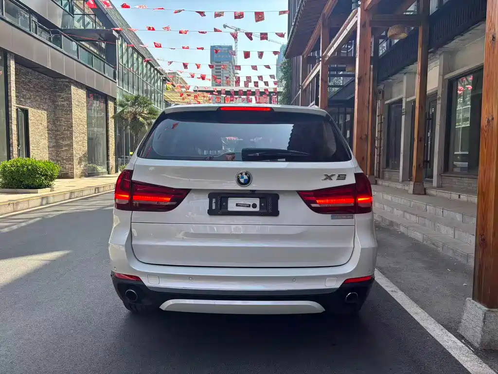 BMW X5 (Import) — фото 3