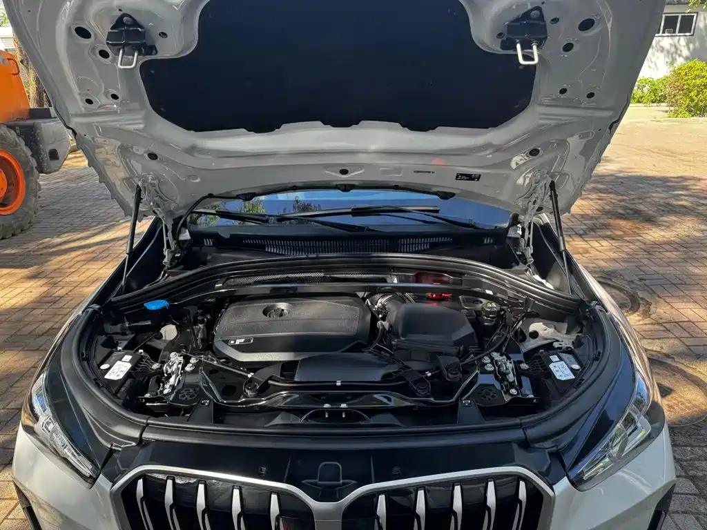 BMW X1 — фото 14