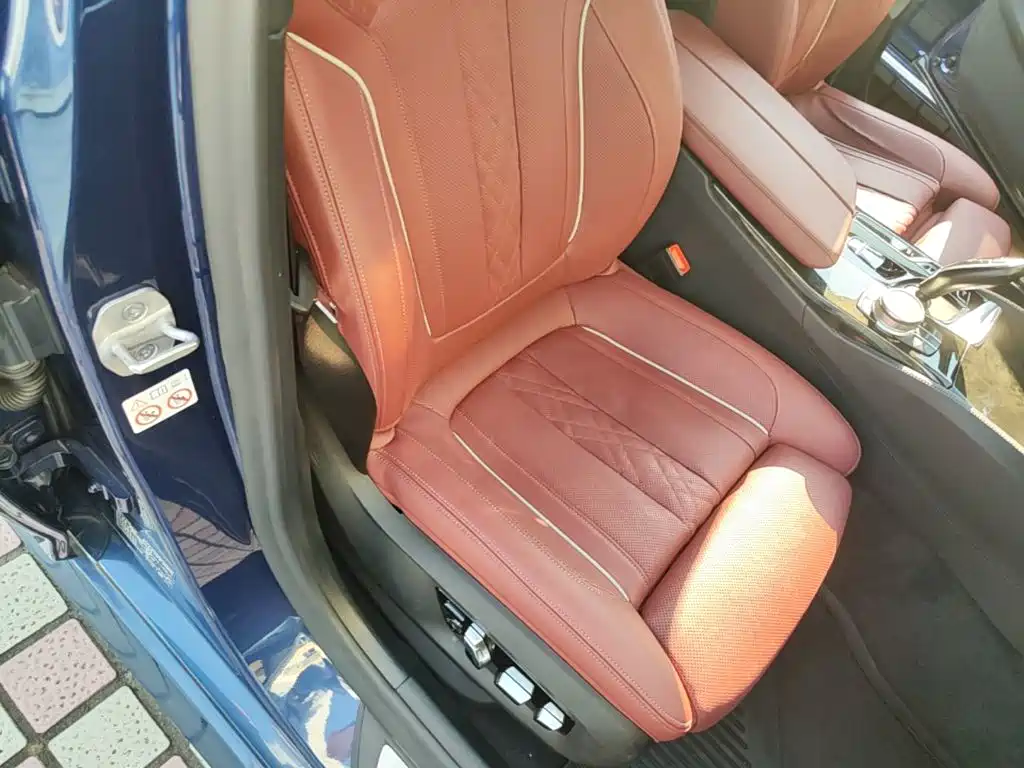 BMW 5 Series New Energy — фото 25