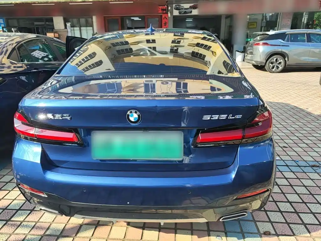 BMW 5 Series New Energy — фото 6