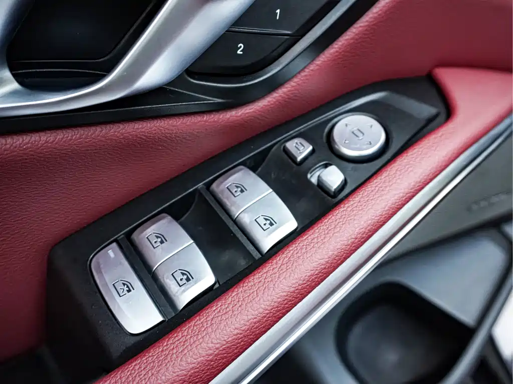 BMW 3 Series — фото 10