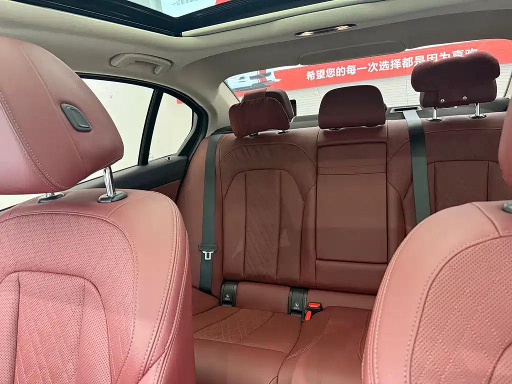 BMW 3 Series — фото 11