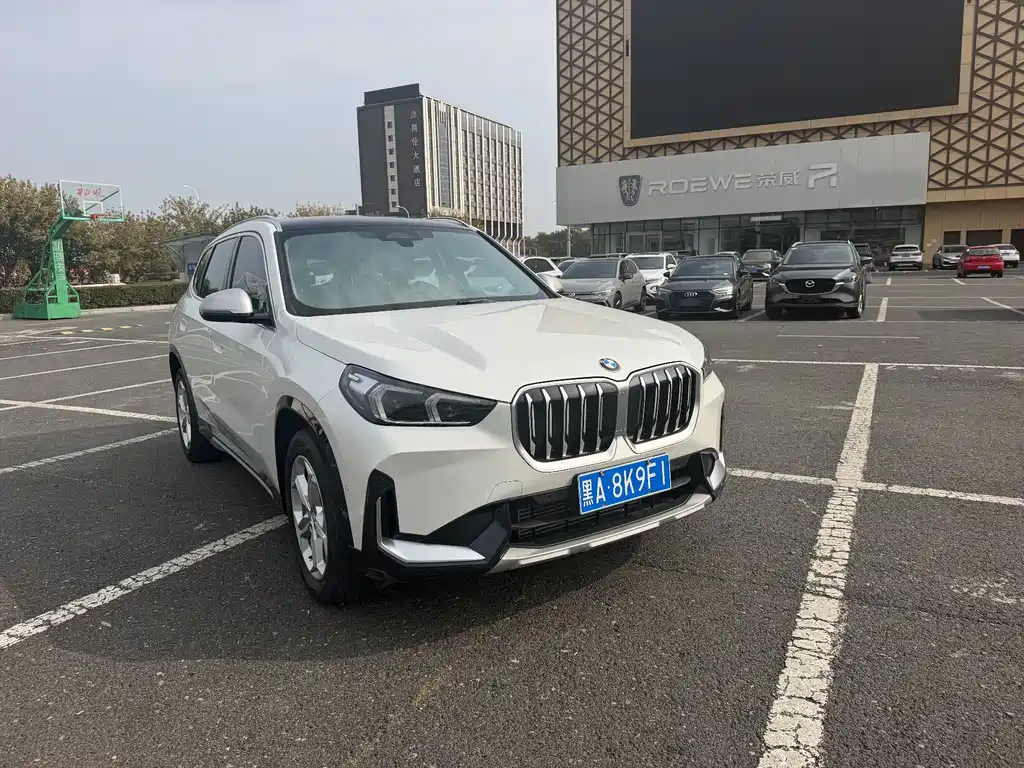BMW X1 — фото 2