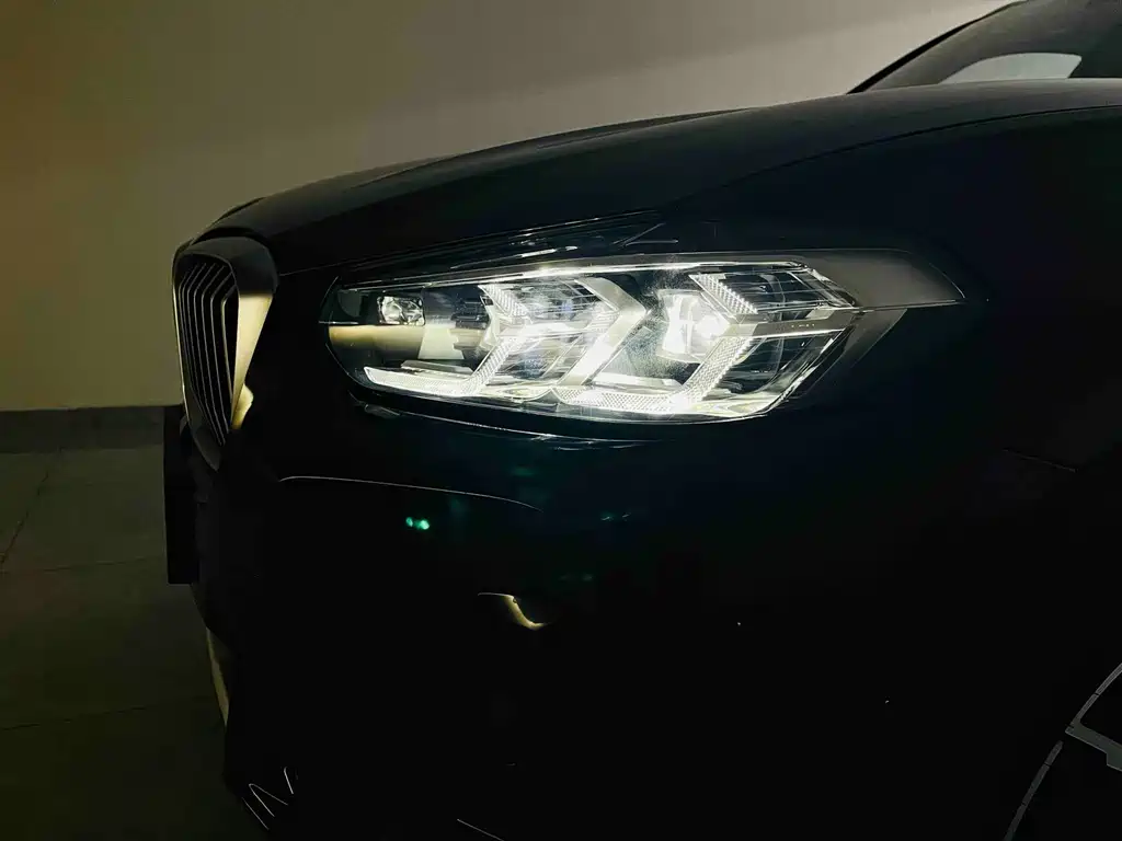 BMW X3 — фото 14