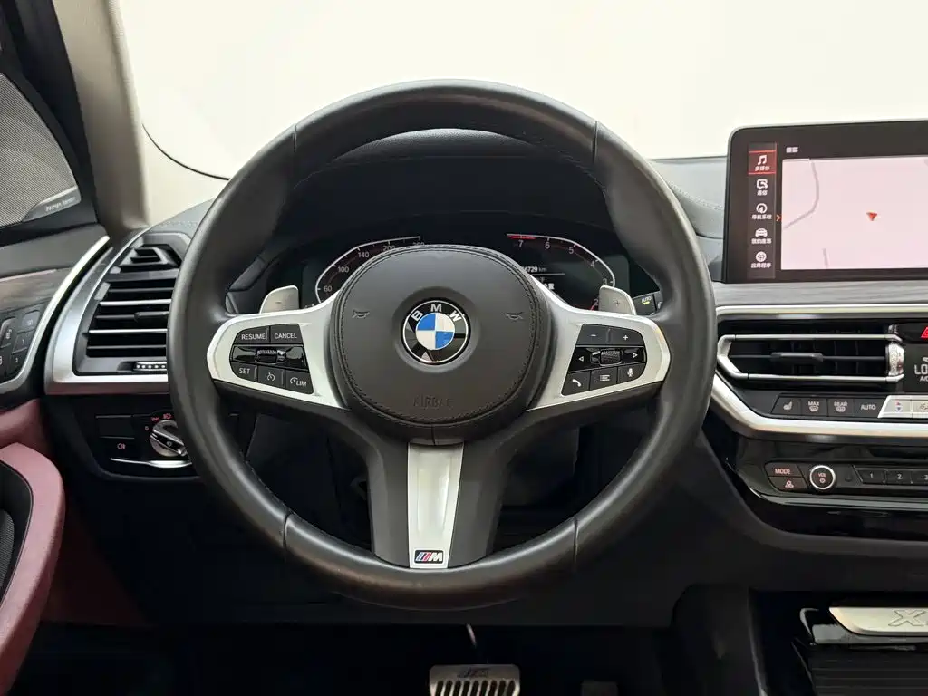 BMW X3 — фото 14