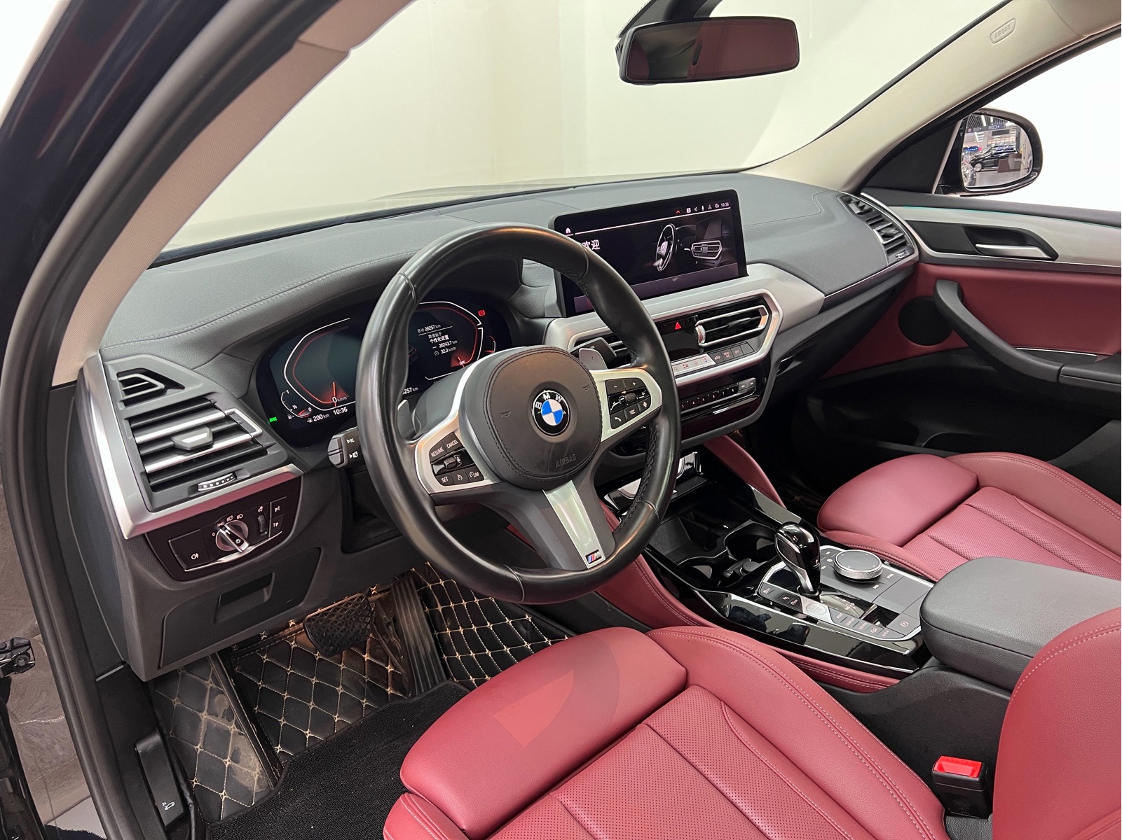 BMW X4 — фото 9