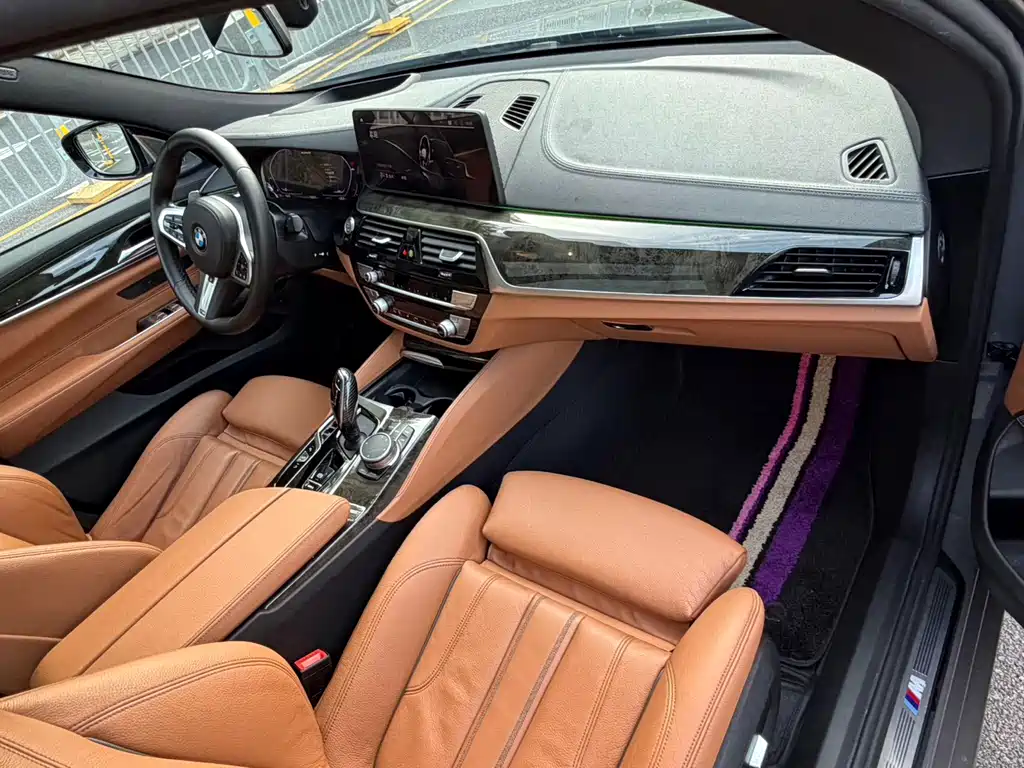 BMW 6 Series GT — фото 11