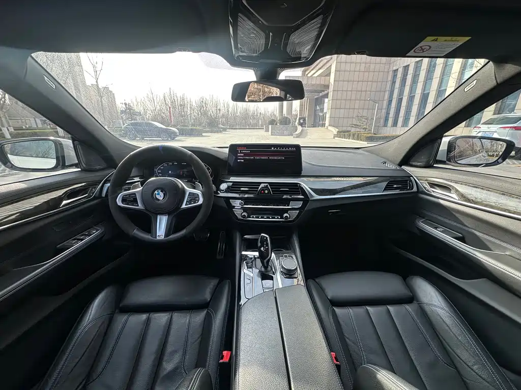BMW 6 Series GT — фото 9