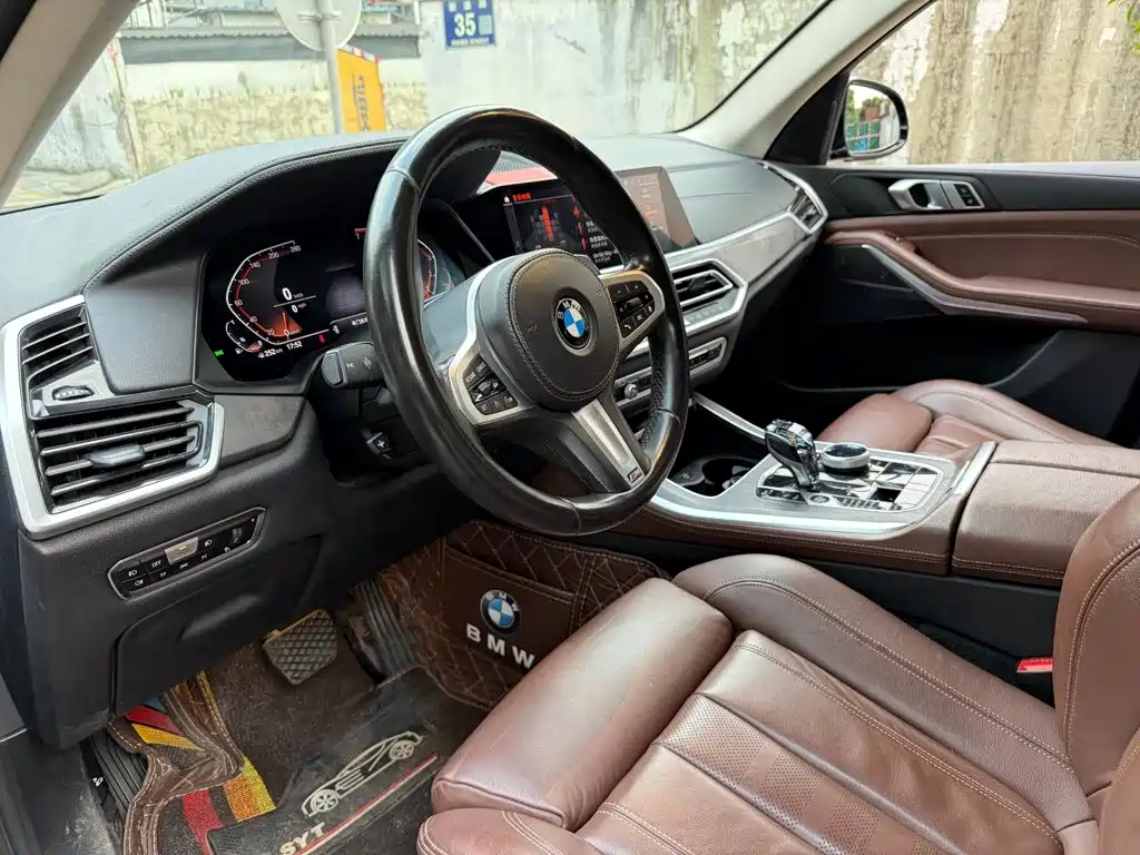 BMW X5 (Import) — фото 7