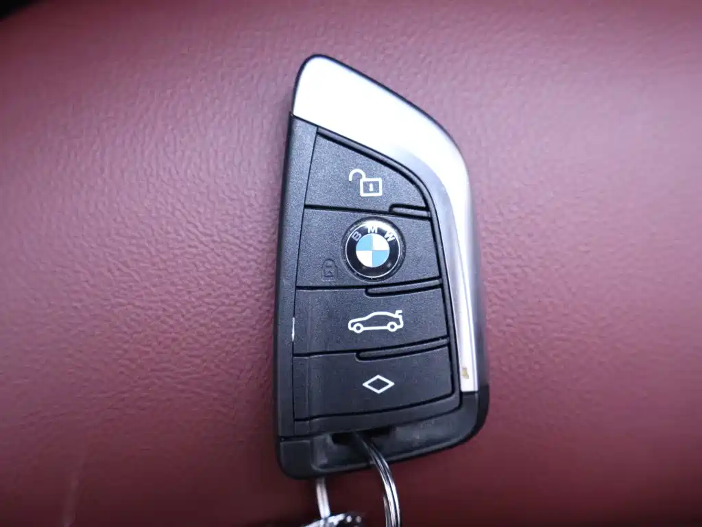 BMW X3 — фото 25