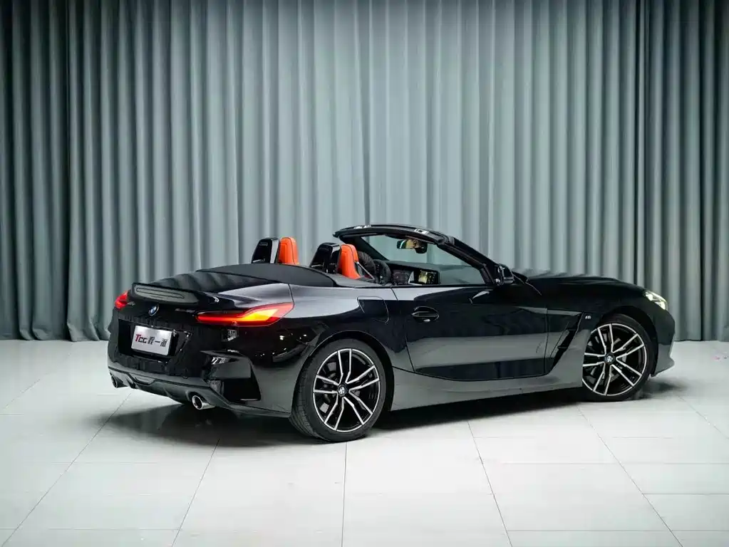 BMW Z4 — фото 5