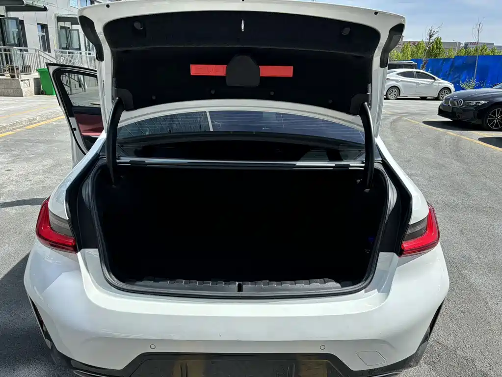 BMW 3 Series — фото 15