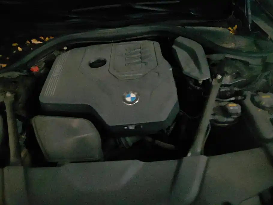 BMW 7 Series — фото 10