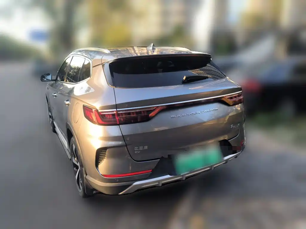 BYD PLUS New Energy — фото 4