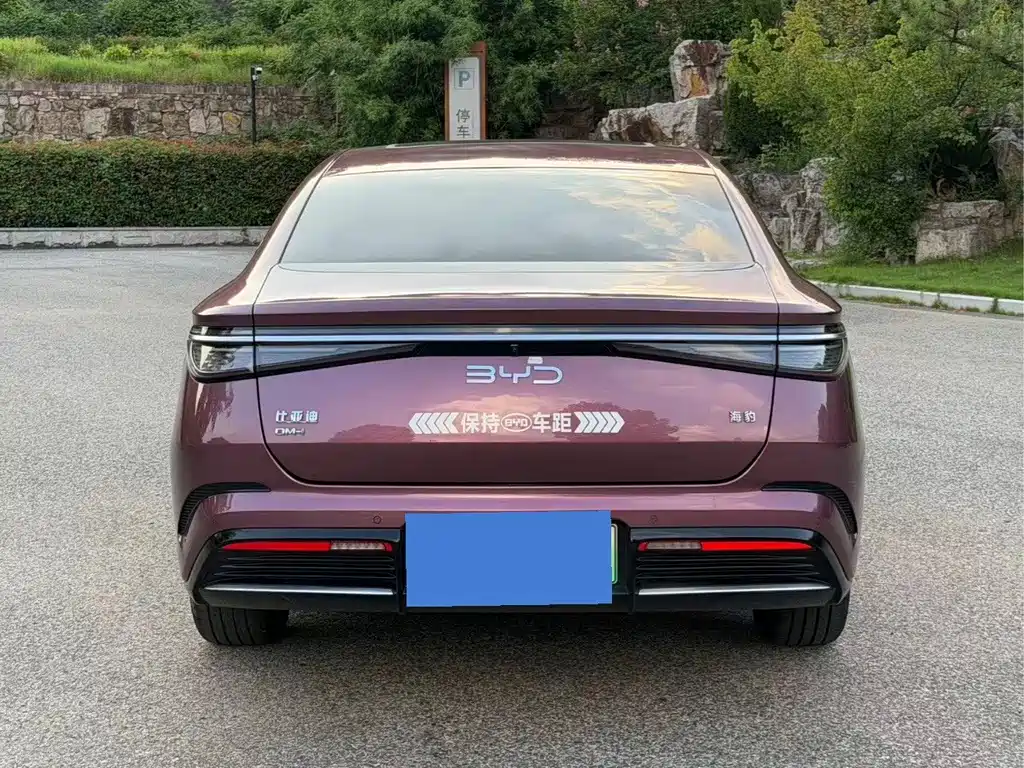 BYD Seal — фото 4