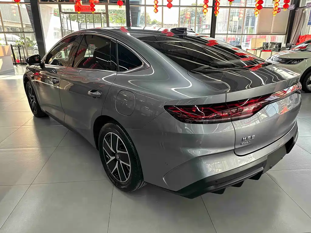 BYD Qin L — фото 7