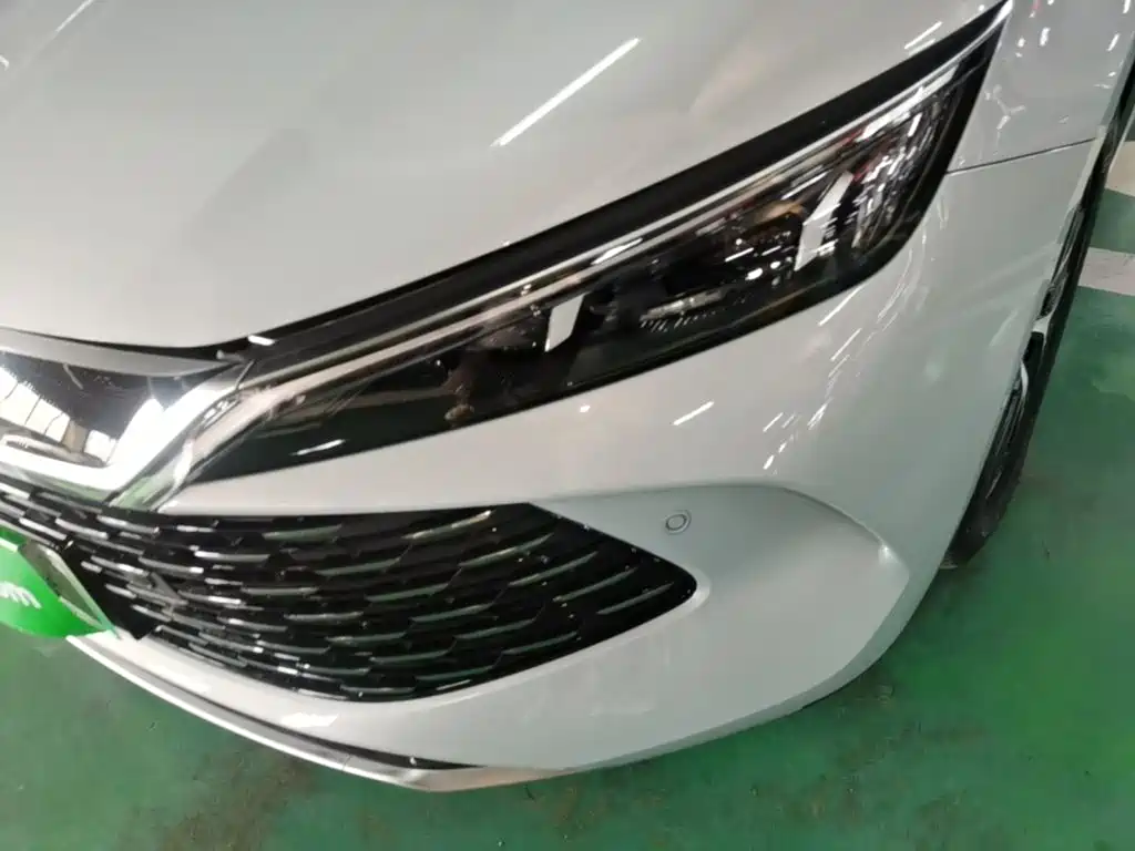 BYD Qin L — фото 24
