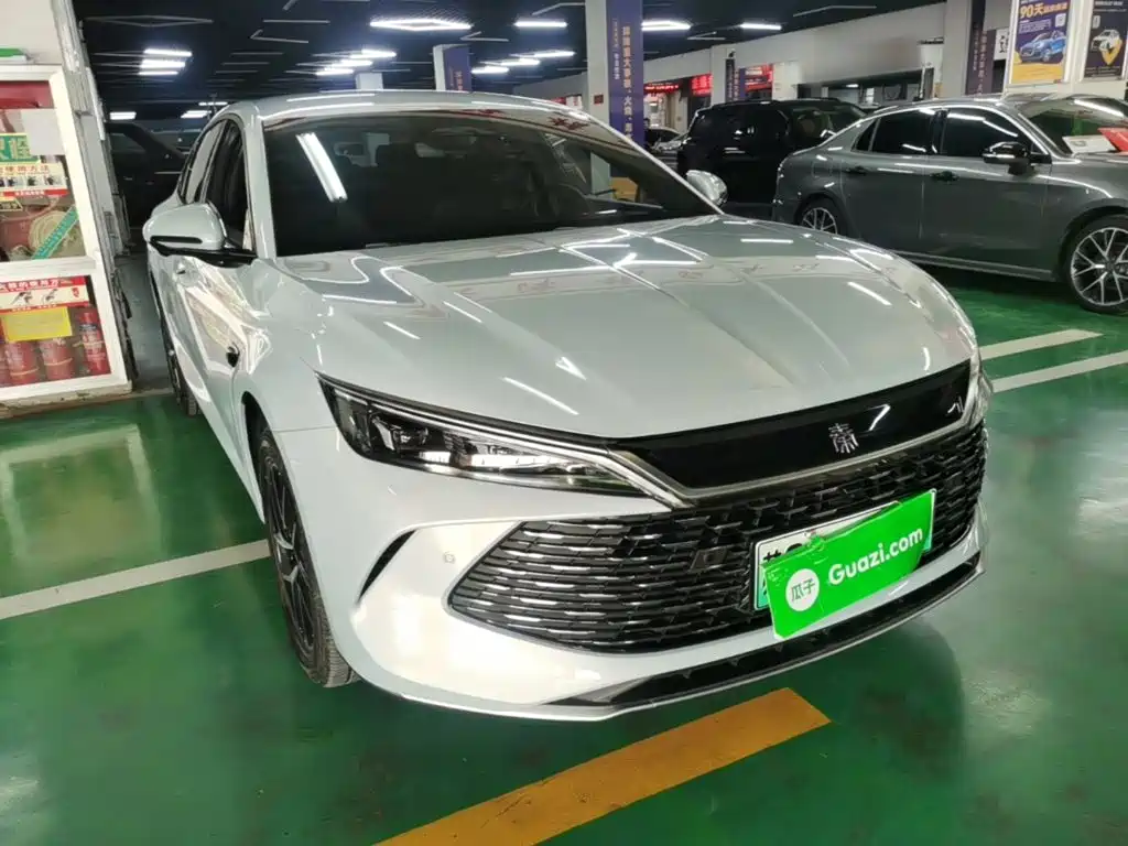 BYD Qin L — фото 4