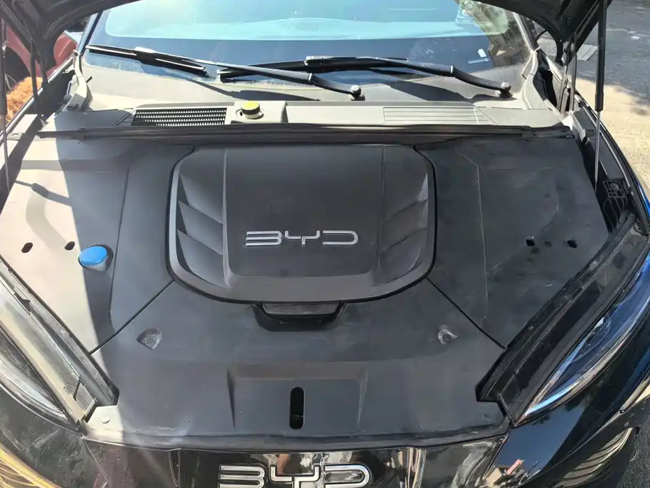 BYD Seal — фото 10