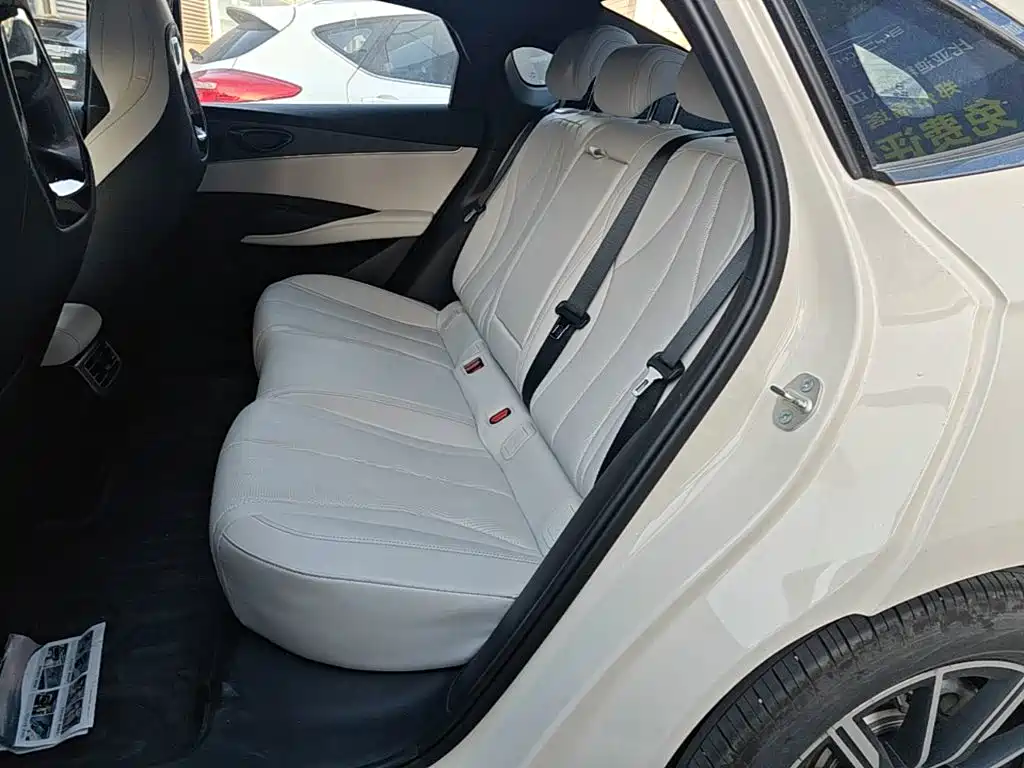 BYD Seal 06 — фото 17