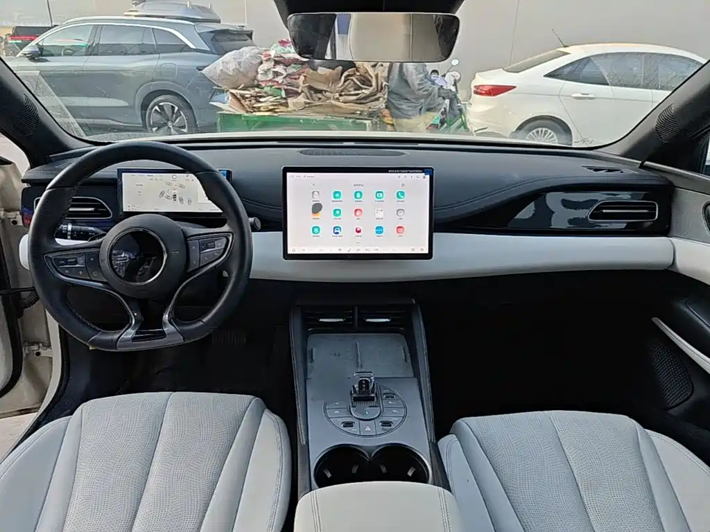BYD Seal 06 — фото 10