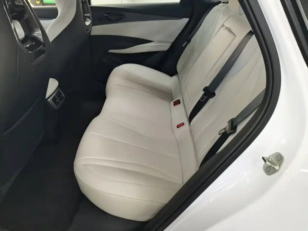 BYD Seal 06 — фото 17