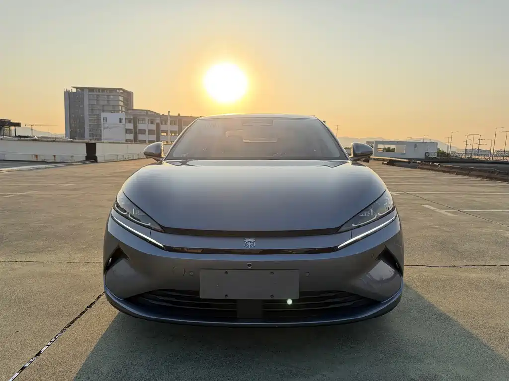 BYD Qin L — фото 2