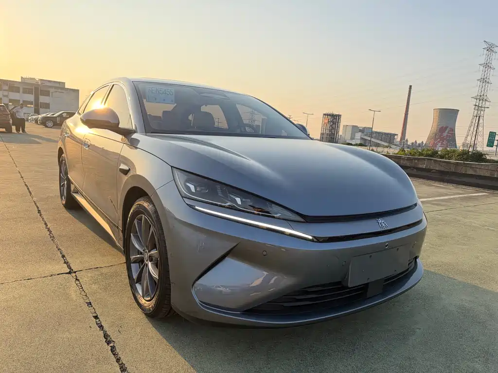 BYD Qin L — фото 3