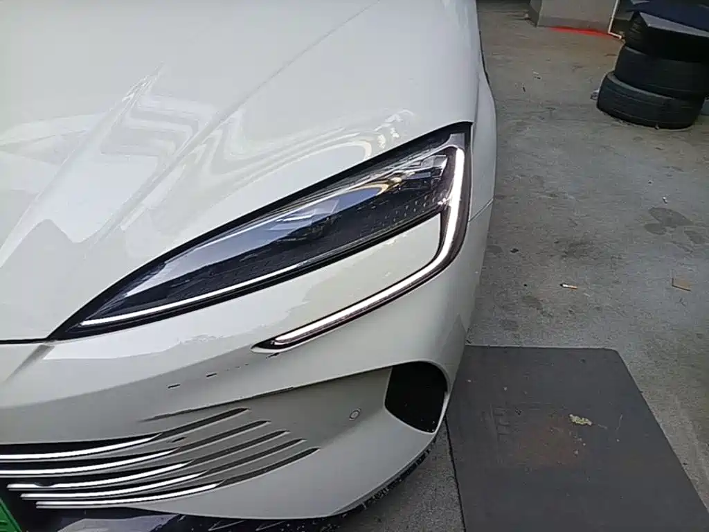BYD Seal 07 DM-i — фото 24